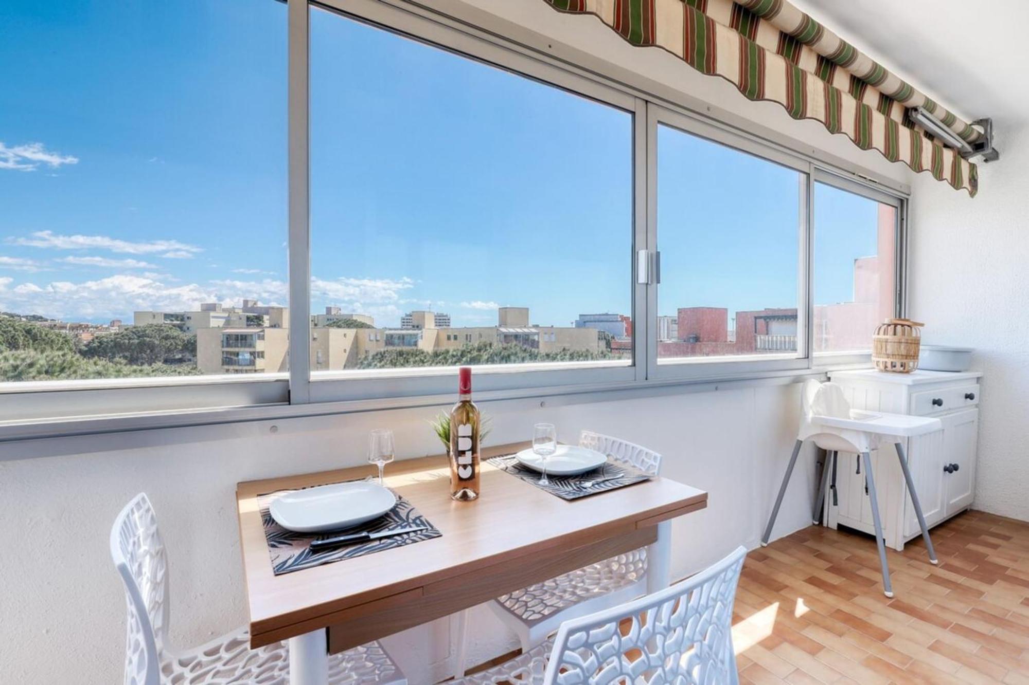 T2 600 M From The Beach! Air-Conditioned Льо Лаванду Екстериор снимка